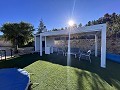 Magnifique villa avec piscine et vue sur la montagne à Petrer in Alicante Property