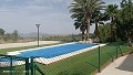 Magnifique villa avec piscine et vue sur la montagne à Petrer in Alicante Property