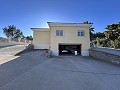 Magnifique villa avec piscine et vue sur la montagne à Petrer in Alicante Property