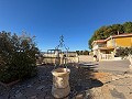 Villa mit Panoramablick und allen Annehmlichkeiten nur einen Schritt entfernt in Alicante Property