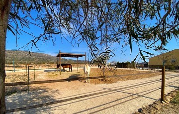 Preciosa Casa Rural con Piscina en Lel