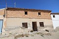 Village House in Raspay in need of reforming in Alicante Property