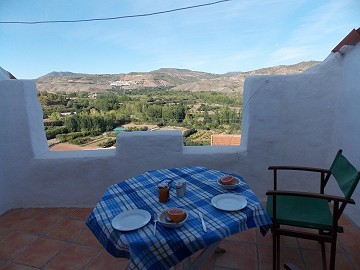 Herenhuis met solarium in Teresa de Cofrentes