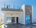 Luxuriöse 3-Bett-Villa in der Nähe von Golf & Strand in Alicante Property