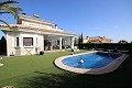 Lovely detached villa in Monovar with a pool in Alicante Property