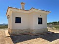 Obra Nueva con Piscina en Pinoso in Alicante Property