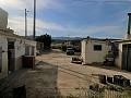 3-Bett-Landhaus & Lagerdepot 10 Minuten zu Fuß von der Stadt Barinas entfernt in Alicante Property