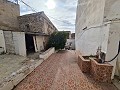 Casa adosada con gran patio in Alicante Property