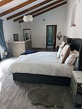 Stunning Villa with Pool in La Zarza in Alicante Property