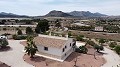 Belle villa prête à emménager avec maison d'hôtes et piscine in Alicante Property