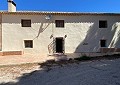 Belle ferme de 140 ans à Salinas in Alicante Property