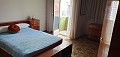 Herenhuis met apart appartement in Ayora in Alicante Property