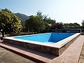 Villa met 4 slaapkamers en groot zwembad op een prachtige locatie in Alicante Property