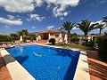 Geweldige villa in Hondon de las Nieves in Alicante Property