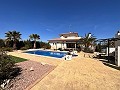 Detached villa in Pinoso with a guest annex and pool in Alicante Property