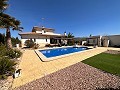 Detached villa in Pinoso with a guest annex and pool in Alicante Property