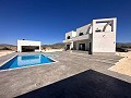 Villas neuves de luxe inc. terres, licences et légalités in Alicante Property