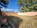 Villa de 4 chambres avec façade modernisée et piscine in Alicante Property