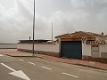 Villa met 4 bedden en 2 badkamers, zwembad, sauna en zomerkeuken in Alicante Property