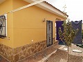 Villa met 4 bedden en 2 badkamers, zwembad, sauna en zomerkeuken in Alicante Property