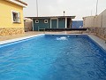 Villa met 4 bedden en 2 badkamers, zwembad, sauna en zomerkeuken in Alicante Property