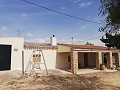 Landhuis met 5 slaapkamers en zwembad in Alicante Property