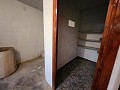 Groot herenhuis met 6 slaapkamers en 2 badkamers in Alicante Property