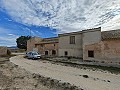 Casa histórica y bodega en Pinoso in Alicante Property