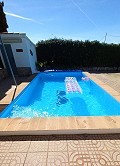 Villa a pie de ciudad con piscina y casa de huéspedes in Alicante Property