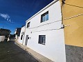 Casa de 3 dormitorios y 3 baños en el casco antiguo de Sax in Alicante Property