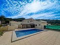 Increíble villa con piscina en Pinoso in Alicante Property