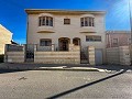 Huge villa in Petrer with 4 stories in Alicante Property