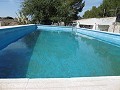 4-Schlafzimmer-Villa mit Pool in einer natürlichen Umgebung. in Alicante Property