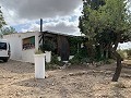 Maison de campagne avec 4 chambres, Garage et Piscine in Alicante Property