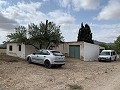 Maison de campagne avec 4 chambres, Garage et Piscine in Alicante Property