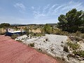 Villa met 2 slaapkamers (mogelijk 3 slaapkamers) met een spectaculair uitzicht in Alicante Property