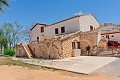 Finca tradicional de 30 habitaciones in Alicante Property