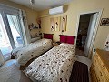 Villa met 3 slaapkamers en 3 badkamers met een prachtig uitzicht in Alicante Property