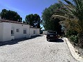 Atemberaubende 4-Schlafzimmer-Villa mit Pool in Caudete in Alicante Property