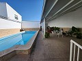 Maison de campagne de 7 chambres avec piscine 9 x 4 et dépendances in Alicante Property