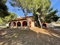 MAISON DE CAMPAGNE avec 2 terrains constructibles supplémentaires in Alicante Property