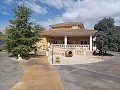 Großes Haus im Dorf in der Nähe von Pinoso und Monovar in Alicante Property