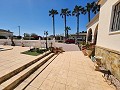 3 Bedroom, 2 bathroom Villa in Catral with pool and asphalt access in Alicante Property