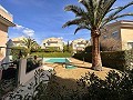 Amazing semi-detached villa in Petrer in Alicante Property