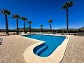 Villa mit unglaublicher Aussicht in einem kleinen Dorf nur wenige Minuten von Pinoso entfernt in Alicante Property