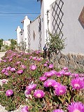 Villa con increíbles vistas en un pequeño pueblo a pocos minutos de Pinoso in Alicante Property