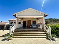 Villa con increíbles vistas en un pequeño pueblo a pocos minutos de Pinoso in Alicante Property