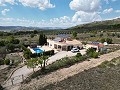 Maison de 3 chambres avec 15kw solaire avec de grandes pièces in Alicante Property