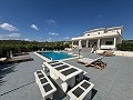 Magificent 5 Bedroom 4 Bathroom Villa in Alicante Property