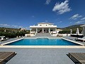 Magificent 5 Bedroom 4 Bathroom Villa in Alicante Property